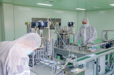 沈阳工学院自建口罩生产线:产品质检合格,已赠省内中学